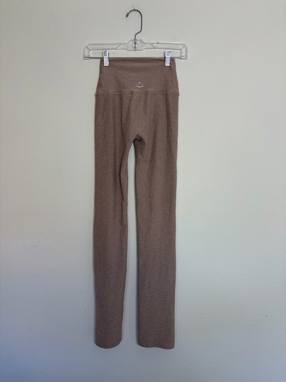 Beyond Yoga SpaceDye Make the Cut High Rise Flare Athletic Pants XS - Picture 6 of 8